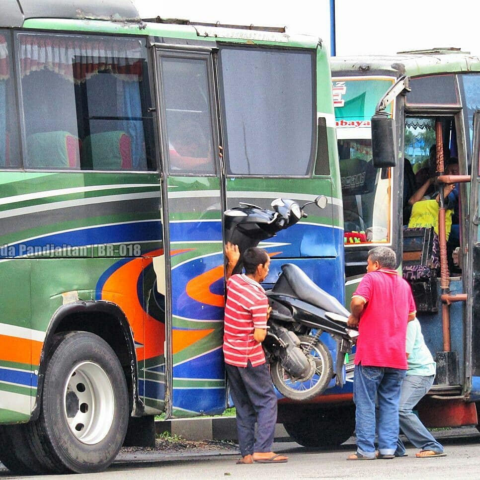 Bus ALS Angkut Motor Di Dalam Kabin Ndeso94 Dot Com